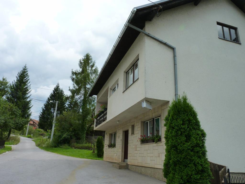 Rooms & Apartment Paola Slunj Zewnętrze zdjęcie